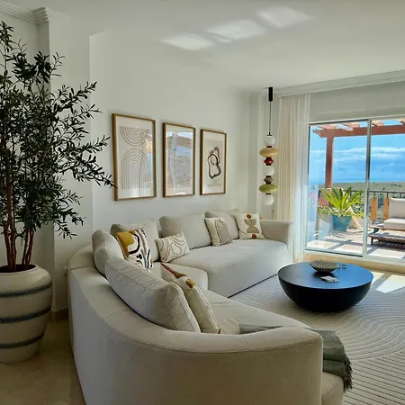 Cifuentes Horizon Sea View Penthouse With Gibraltar Views