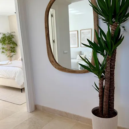 Cifuentes Horizon Sea View Penthouse With Gibraltar Views Apartmán