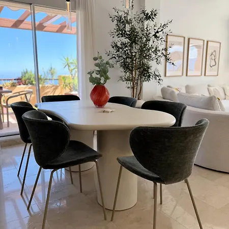 Cifuentes Horizon Sea View Penthouse With Gibraltar Views