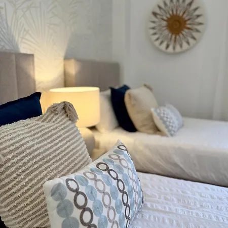 Cifuentes Horizon Sea View Penthouse With Gibraltar Views Apartmán