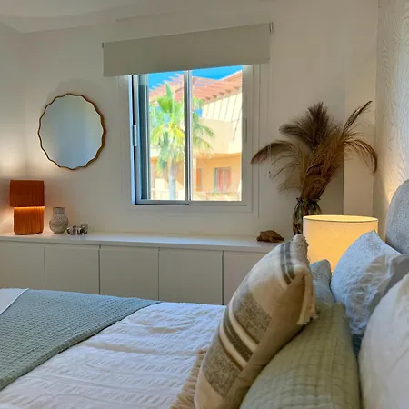 Cifuentes Horizon Sea View Penthouse With Gibraltar Views Apartmán