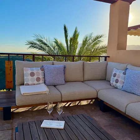 Apartmán Cifuentes Horizon Sea View Penthouse With Gibraltar Views Estepona