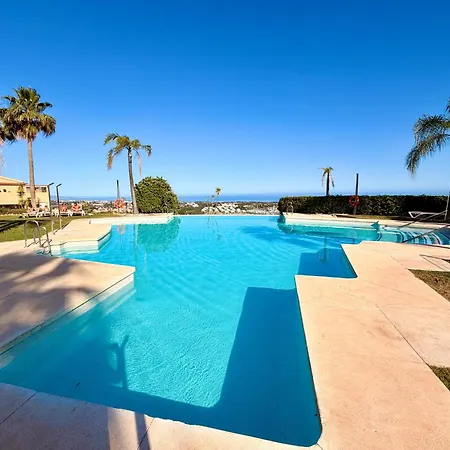 Cifuentes Horizon Sea View Penthouse With Gibraltar Views *